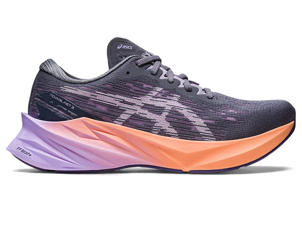 NOVABLAST 3 ホワイト×ダイブブルー NOVABLAST 3 | Women | White/Dive Blue | Women's Running